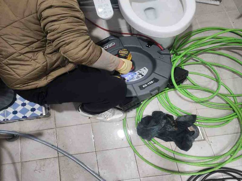 금천구 변기막힘 작업사례 1